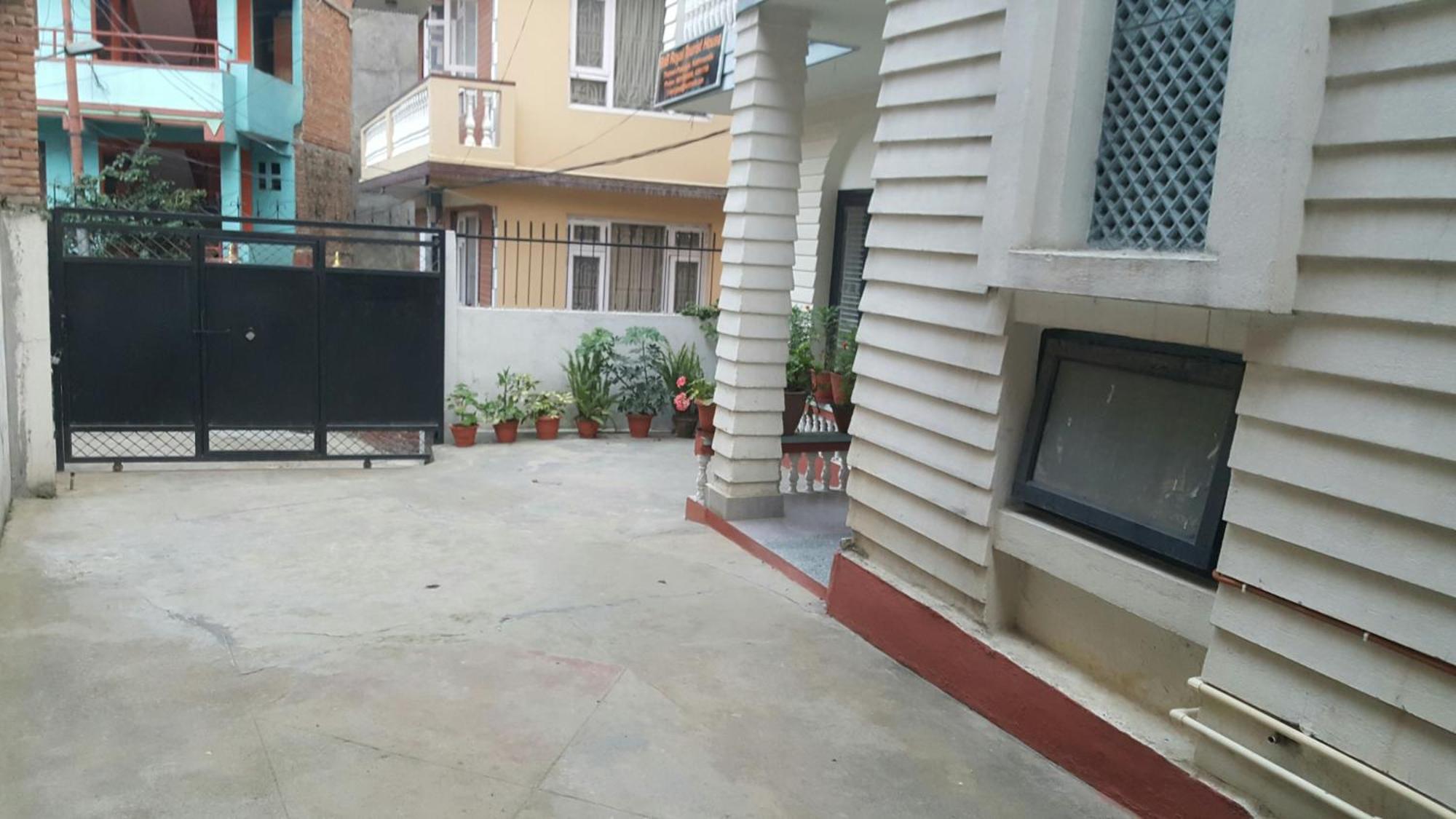 Bnb Royal Tourist House Kathmandu Esterno foto