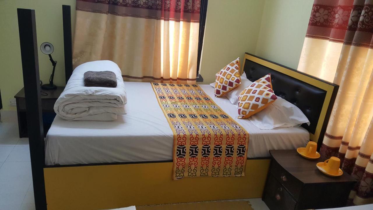 Bnb Royal Tourist House Kathmandu Esterno foto