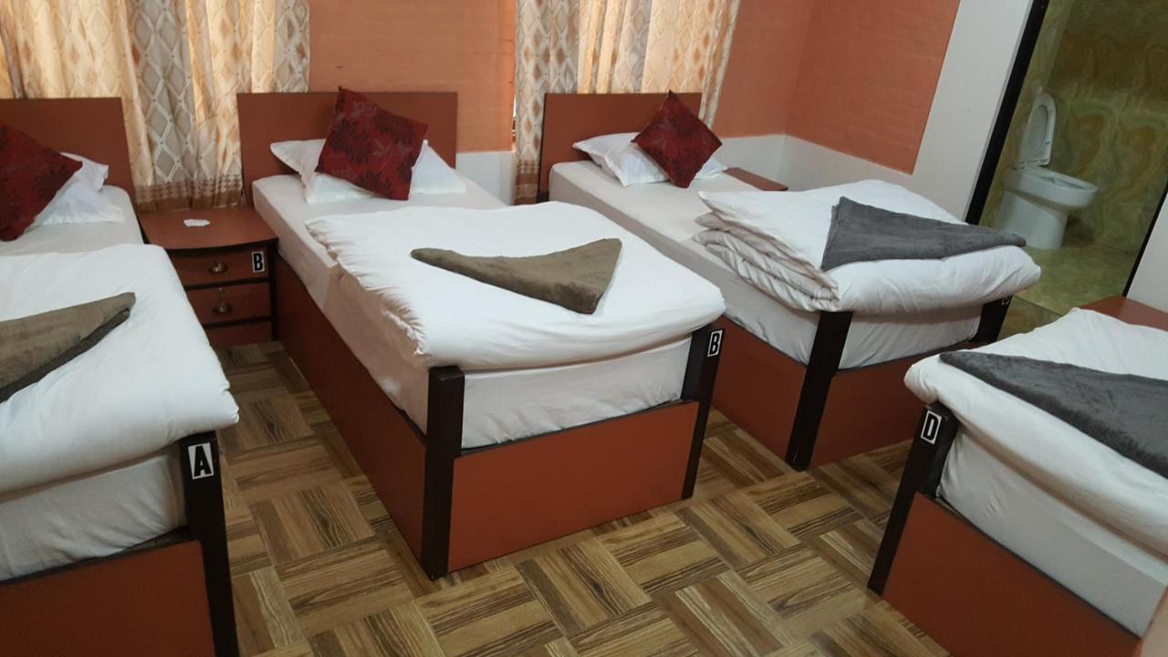 Bnb Royal Tourist House Kathmandu Esterno foto