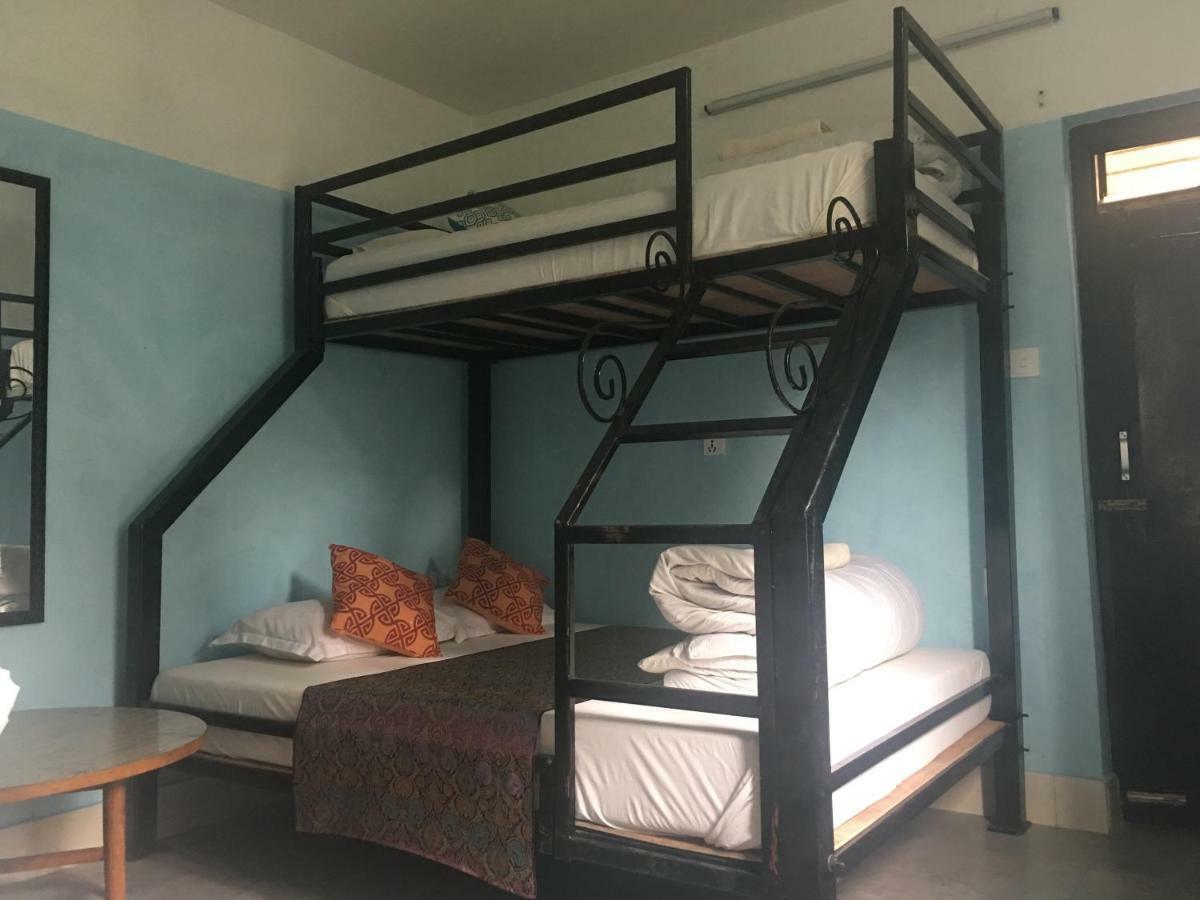 Bnb Royal Tourist House Kathmandu Esterno foto
