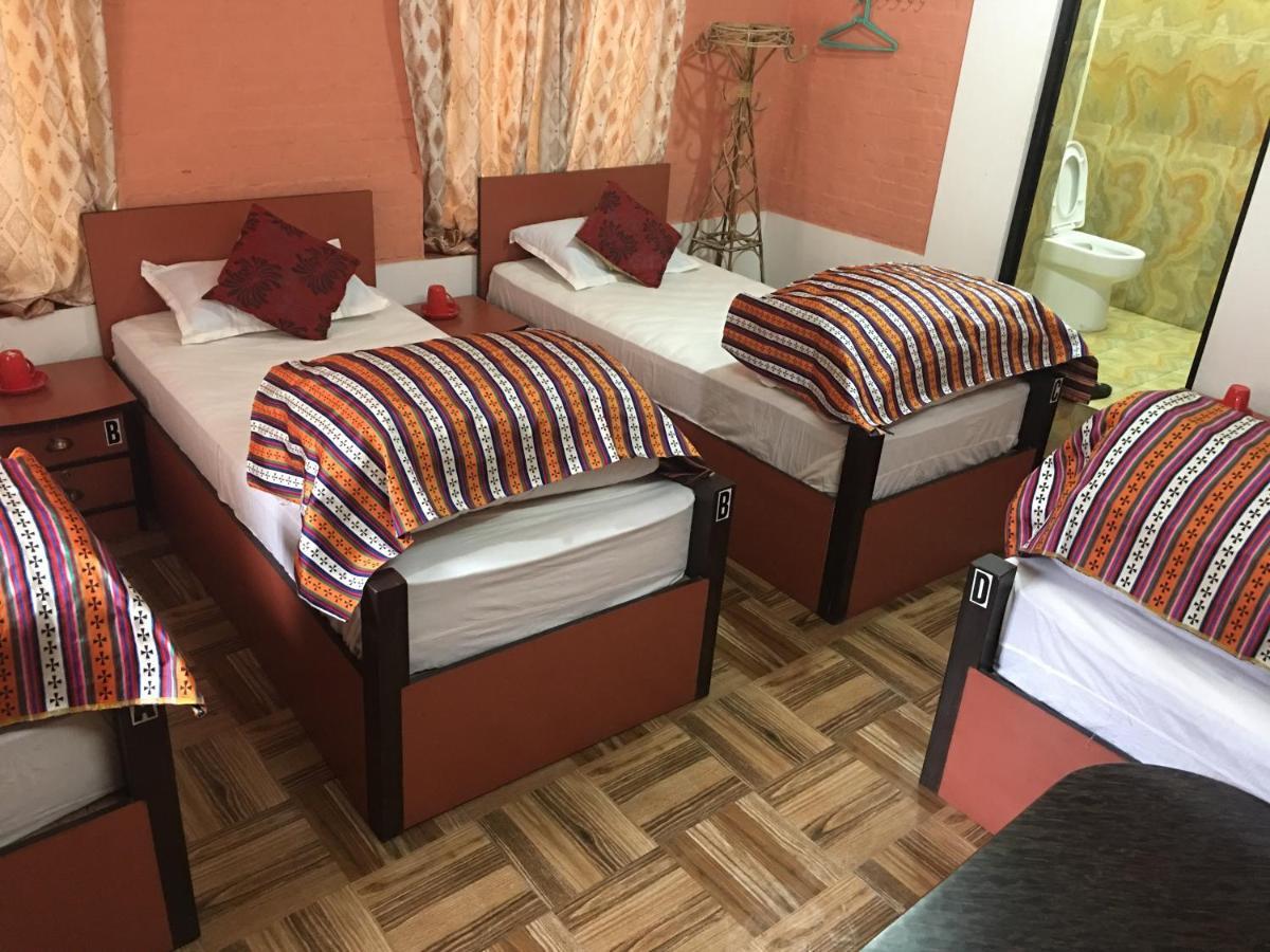 Bnb Royal Tourist House Kathmandu Esterno foto