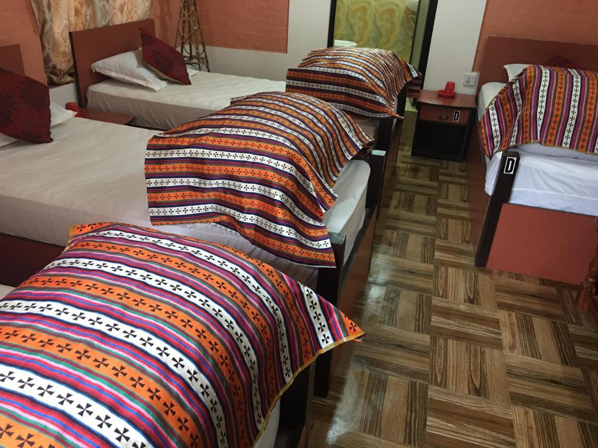 Bnb Royal Tourist House Kathmandu Esterno foto